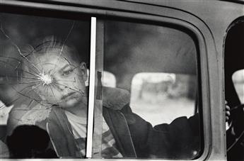 ELLIOTT ERWITT (1928- ) Portfolio titled Elliott Erwitt, The Alchan Edition.